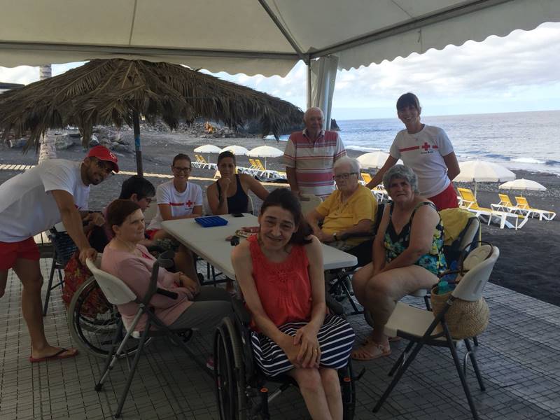 foto Servicio Atencion Discacidad Playas Cruz Roja La Palma (2)
