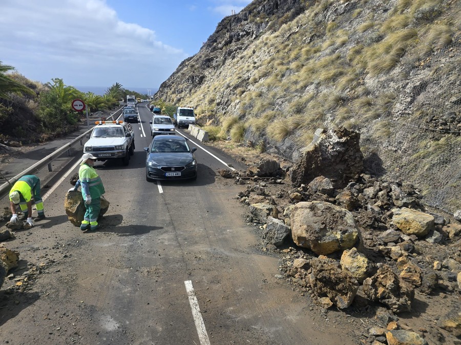 13fcd888-2e97-419d-9532-5e20c04bf46c