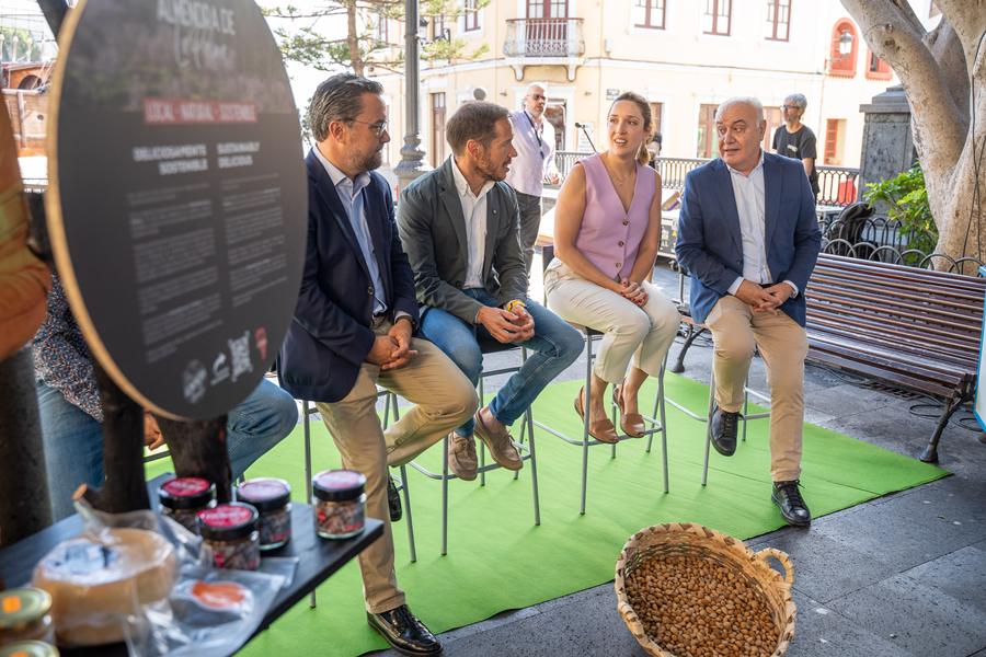 250627_lpa_zapata_helados10