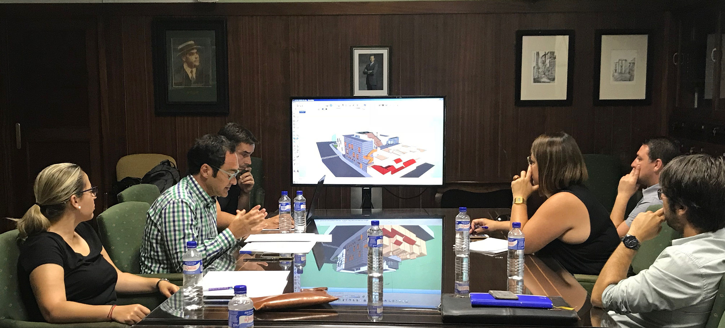 Presentación del proyecto en la comisión de Educación.