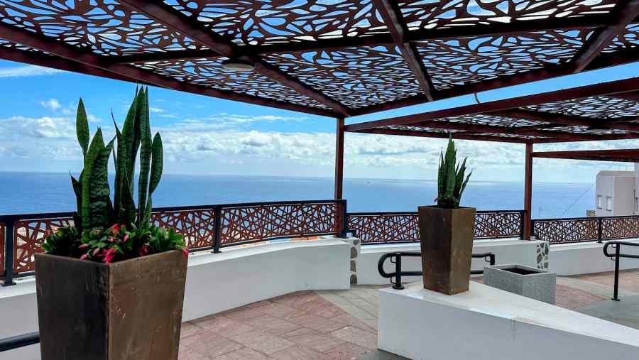 Foto Detalle del mirador tras su reciente proyecto de reforma