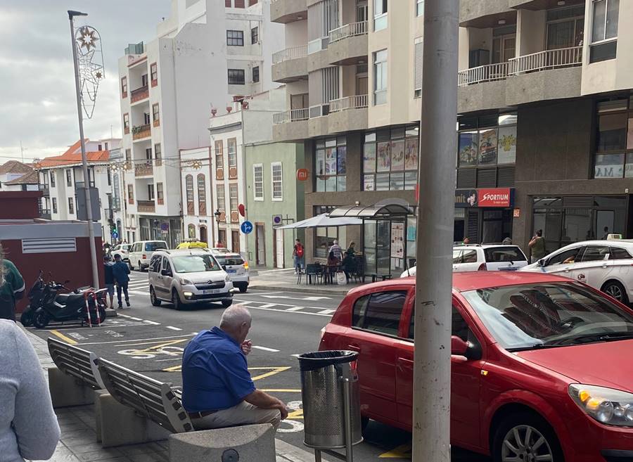 parada guagua avenida El Puente